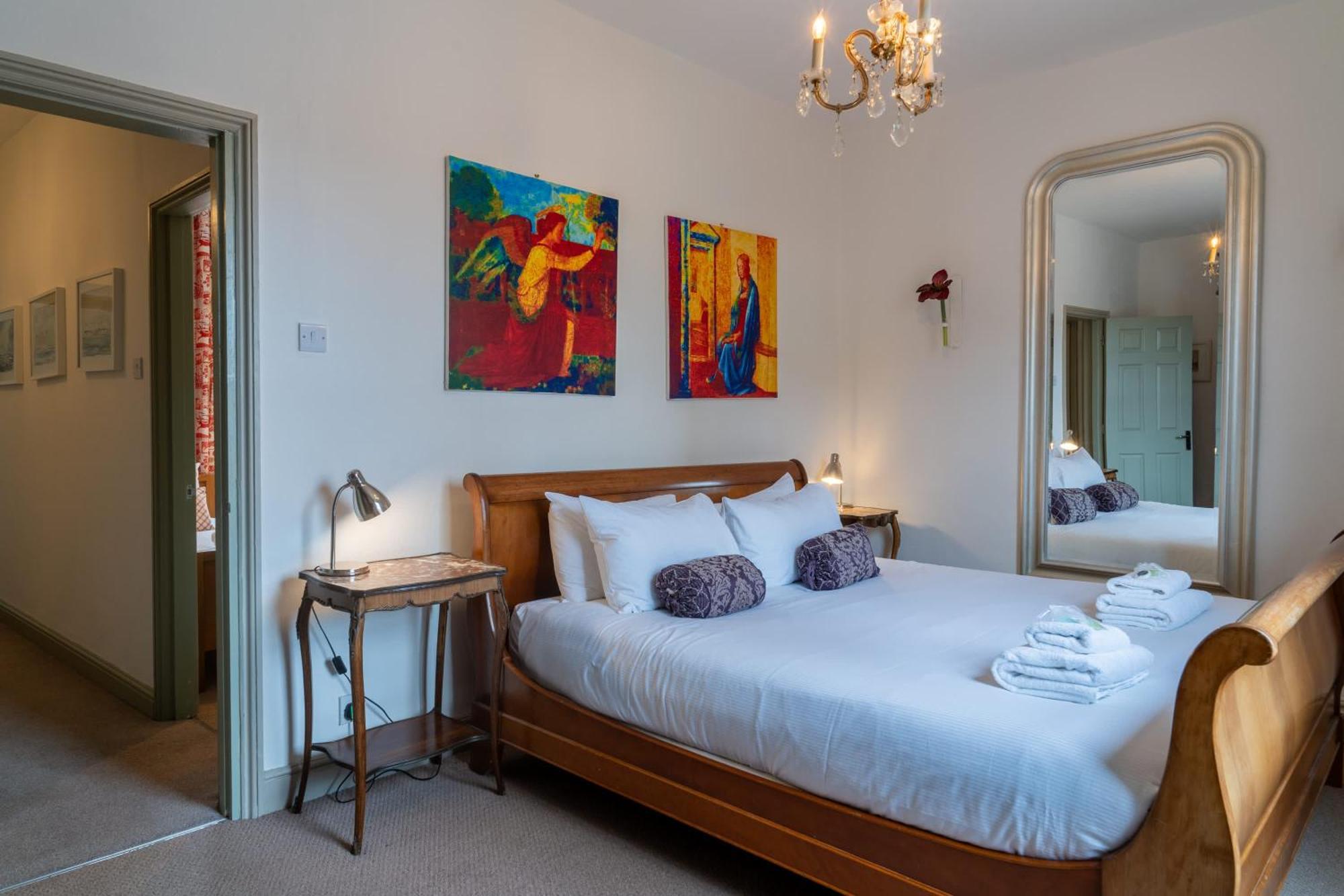 St Denys View With Free Parking